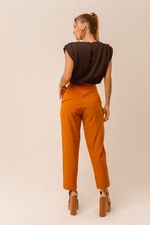 BLUSA CROPPED COM ELÁSTICO E PREGAS