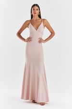 VESTIDO LONGO LISO EM CREPE C/ ALÇA FINA