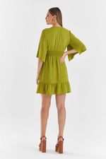 VESTIDO CURTO LISO EM CREPE COM AMARRAÇÃO FRENTE