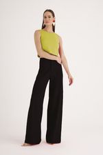 BLUSA LISA CROPPED ALFAIATARIA C/ ZIPER COSTA