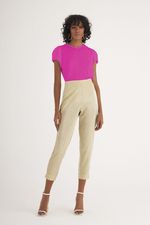 T-SHIRTE LISA EM CREPE C/ FENDA LATERAL