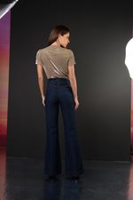 CALÇA JEANS FLARE LYCRA BLUE DARK C/ BOLSO VERDUGO