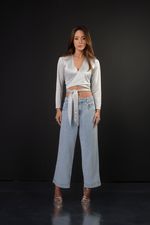 CALÇA MOM JEANS C/ TERMOCOLANTE