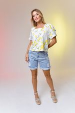 BERMUDA JEANS LAVAGEM DETONADA C/ PEDRARIA FRENTE
