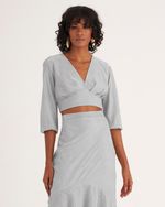 BLUSA CROPPED DE MALHA LUREX FIO PRATA