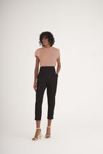 T-SHIRTE LISA EM CREPE C/ FENDA LATERAL