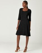 VESTIDO CURTO DE MALHA FUN COM NESGAS