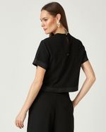 T-SHIRT CROPPED LISA SATIN C/ DOBRÃO