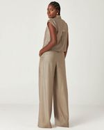 CALÇA EM VISCOSE COM MARTINGALE NO CÓS