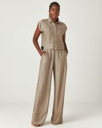 CALÇA EM VISCOSE COM MARTINGALE NO CÓS