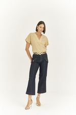 CALÇA CROPPED JEANS LAV. ESCURA C/ LAPELA FRENTE