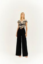 CALÇA LISA ALFAIATARIA C/ CONJUNTO DE ELOS CINTURA