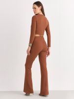 CALÇA FLARE DE MALHA CANELADA