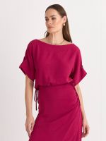 BLUSA TEXTURE OMBRO A OMBRO C/ CANALETA
