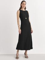 VESTIDO LONGUETE LISO CHEVRON COM BOLSO FRENTE