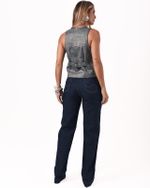 CALÇA JEANS PERNA RETA C/ RECORTE FRENTE