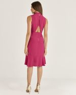 VESTIDO MIDI EM CREPE C/ PREGAS NA SAIA