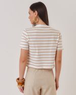 T-SHIRT CROPPED DE MALHA LISTRADA C/ BOTÕES OURO