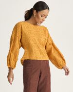 BLUSA BORDADO 3D FLORAL MANGA LONGA