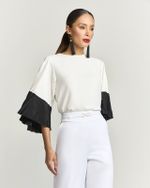 T-SHIRT BICOLOR COM MANGA PLISSADA