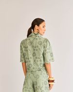 CAMISA CROPPED LAISE BORDADO EM LINHO