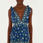 Vestido Marias Estampado Jardim de Azaleias FARM