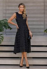 VESTIDO DECOTE CANOA  EM TULE 3D