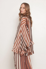 BLUSA LISTRADA COM BABADOS 
