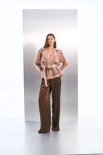 CALÇA ACETINADA FENDAS LATERAIS