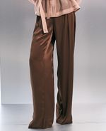 CALÇA ACETINADA FENDAS LATERAIS