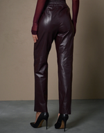 CALCA JOGGER VIRGINIA MR COUROS - BERINGELA 