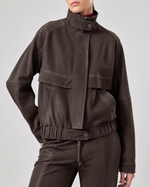 JAQUETA BOMBER CHAMOIS NANDES - CHOCOLATE NEGRO 