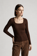 BLUSA CANELADA  ML GOLA  QUADRADA - MARROM