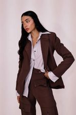 BLAZER BOX COM ALFAIATARIA LISTRAS - MARROM