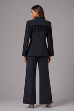 BLAZER COM DETALHE PLUMAS 