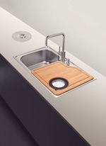 Cuba de Sobrepor Morgana Maxi 78 FX 86 x 50 cm, Inox  Escovado com Válvula, Dosador de Sabão e Tábua + Bowl Ralador    Tramontina 