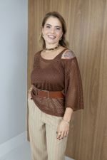 Blusa Trama em Tricot Vazado Marrom 