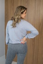 Blusa Trend com Ilhós Cinza 