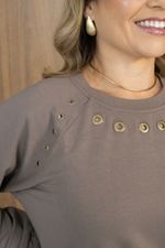 Blusa Trend com Ilhós Mocha 