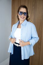 Camisa Manuela em Tricoline Azul com Branco