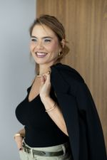 Regata Nina Preta