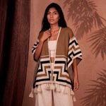 Poncho Peruano Tradicional de Lã com Tassel
