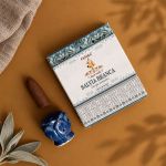 Kit Incensário Indiano Cascata Azul e Incenso Sálvia Branca