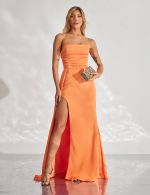 Vestido Longo Coral em Cetim Junia
