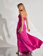 Vestido Longo Fucsia em Cetim Junia