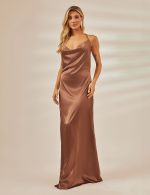 Vestido Longo Marrom em Cetim Isis