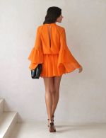 Vestido Curto Laranja Vanda