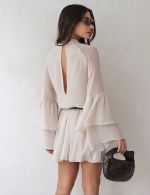 Vestido Curto Areia Vanda