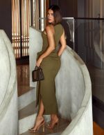Vestido Midi Body Envelope Verde Militar Luana