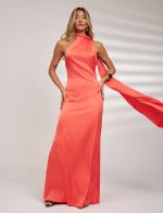 Vestido Longo Coral  em Cetim Milena